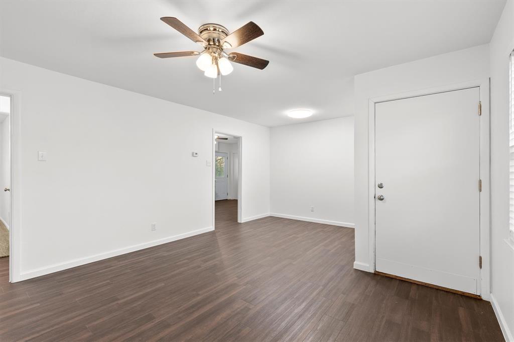 Valwood Park 02 - Residential