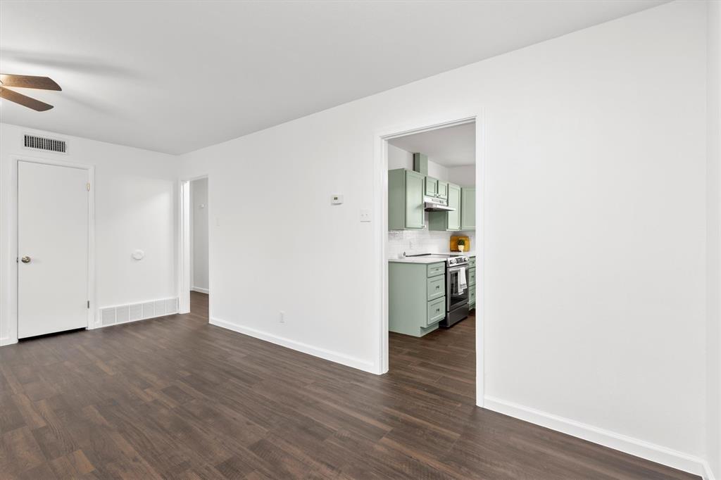 Valwood Park 02 - Residential