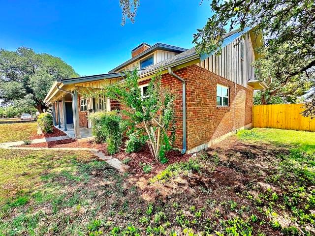 1506 Crescent Drive
