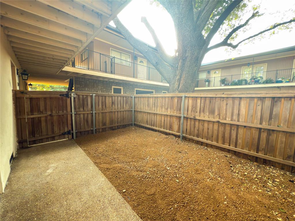 Cazen Condo - Residential Lease