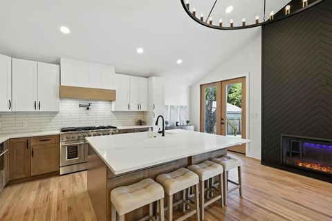 3532 W Biddison Street Fort Worth TX 76109