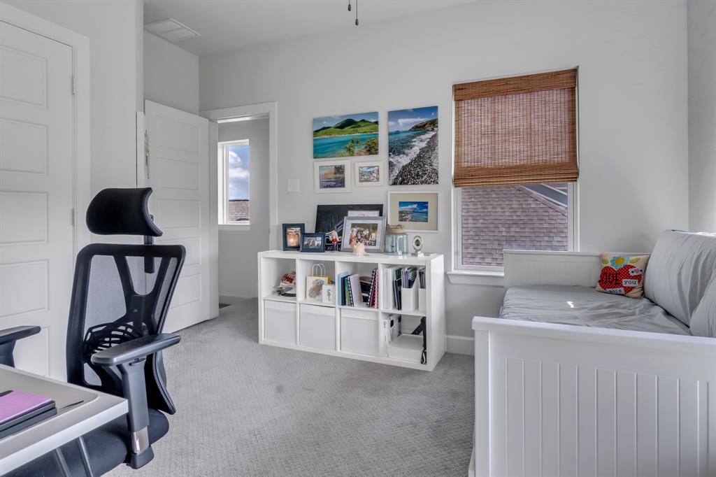 Hometown Canal District Ph 5a - Residential Lease