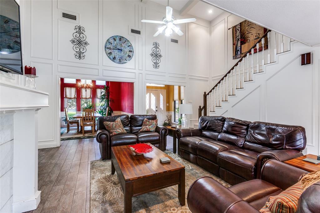 3706 Oakridge Circle