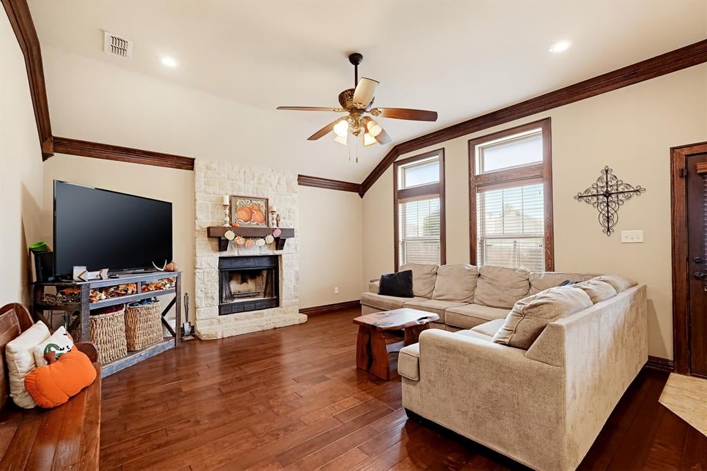 5126 Spring Creek Road