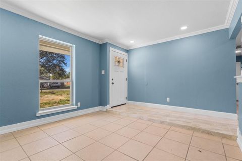 Tiny photo for 301 Suzanne Street, Palmer, TX 75152 (MLS # 21101159)