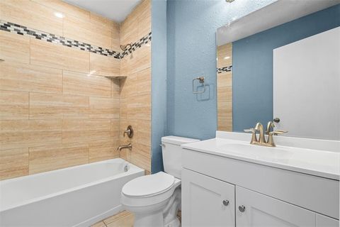 Tiny photo for 301 Suzanne Street, Palmer, TX 75152 (MLS # 21101159)