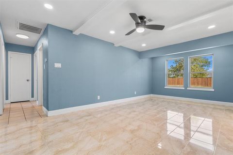 Tiny photo for 301 Suzanne Street, Palmer, TX 75152 (MLS # 21101159)