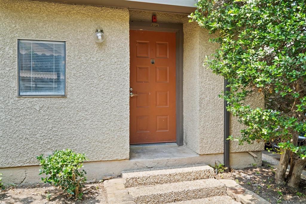 Country Club Place At Las Colinas - Residential Lease