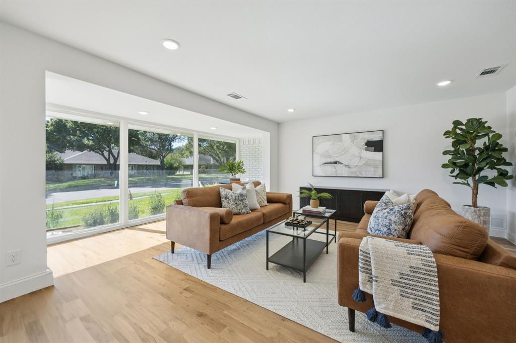 4331 Laren Lane