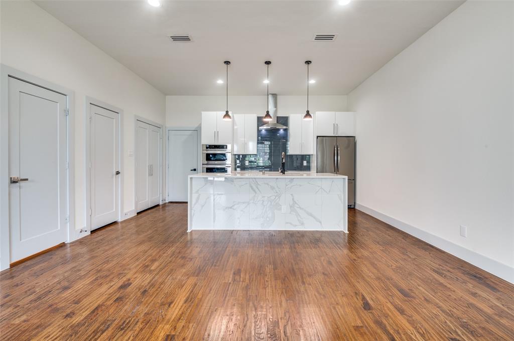 White Rock Xing - Residential Lease