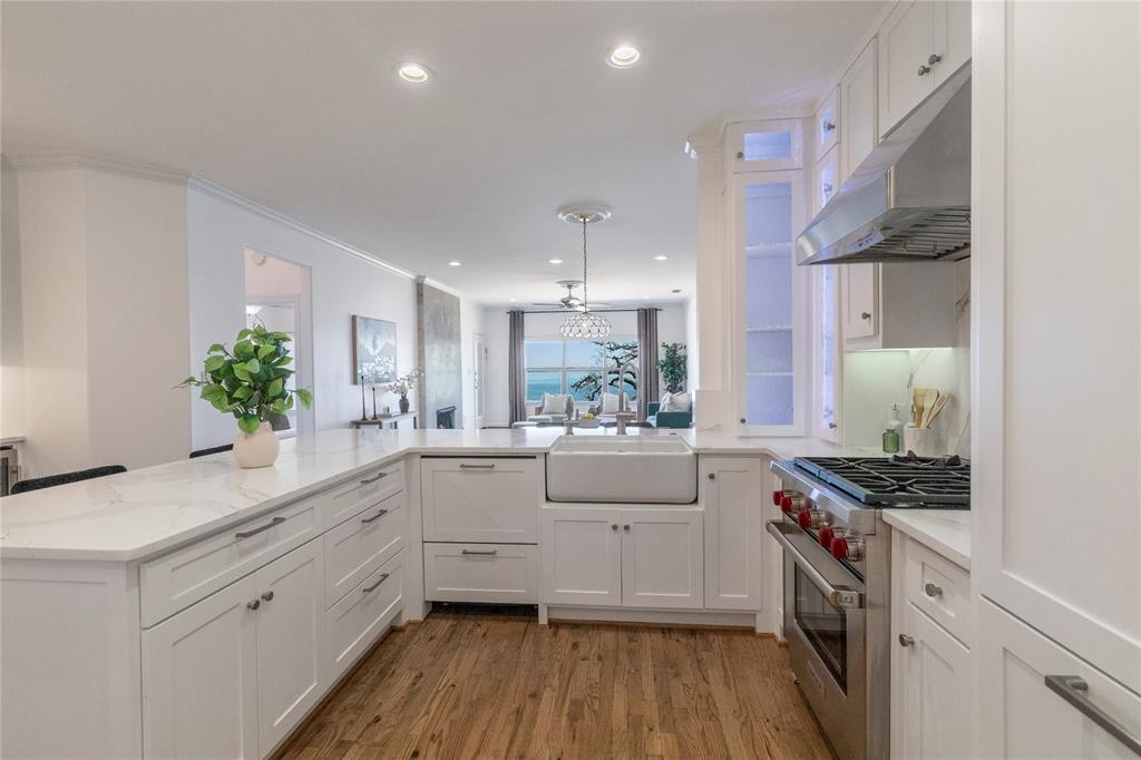 500 Waters Edge Drive 313