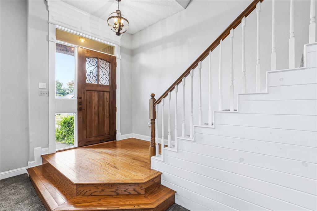 6808 Greenleaf Drive