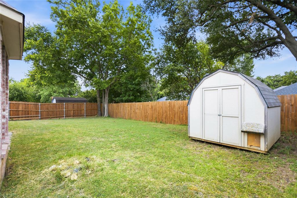 6808 Greenleaf Drive
