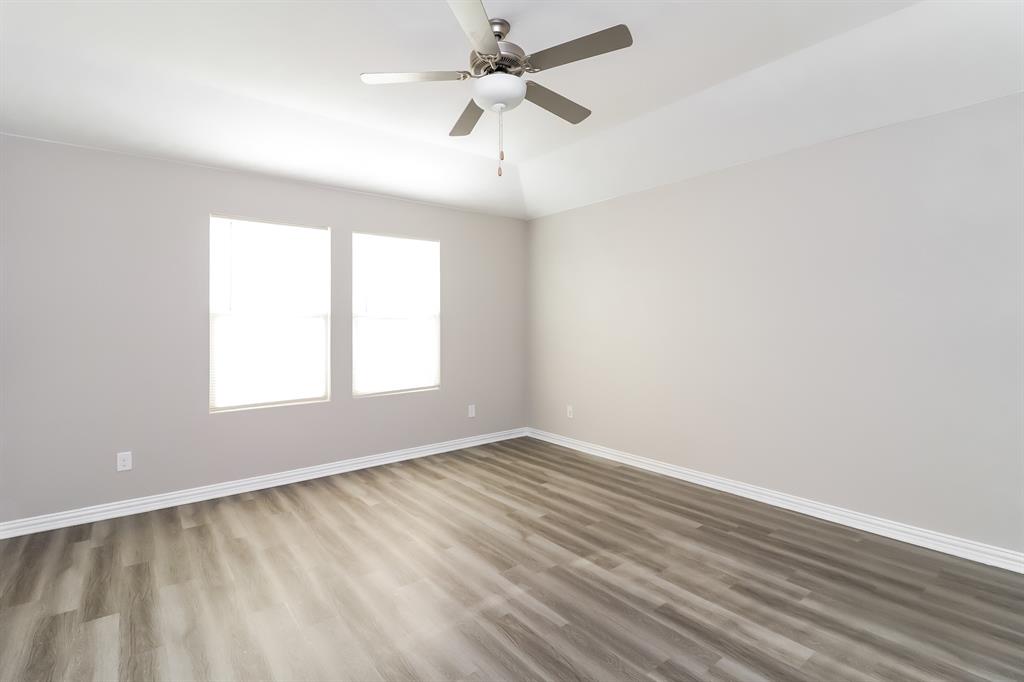 Trinity Xing Ph 3 - Residential Lease