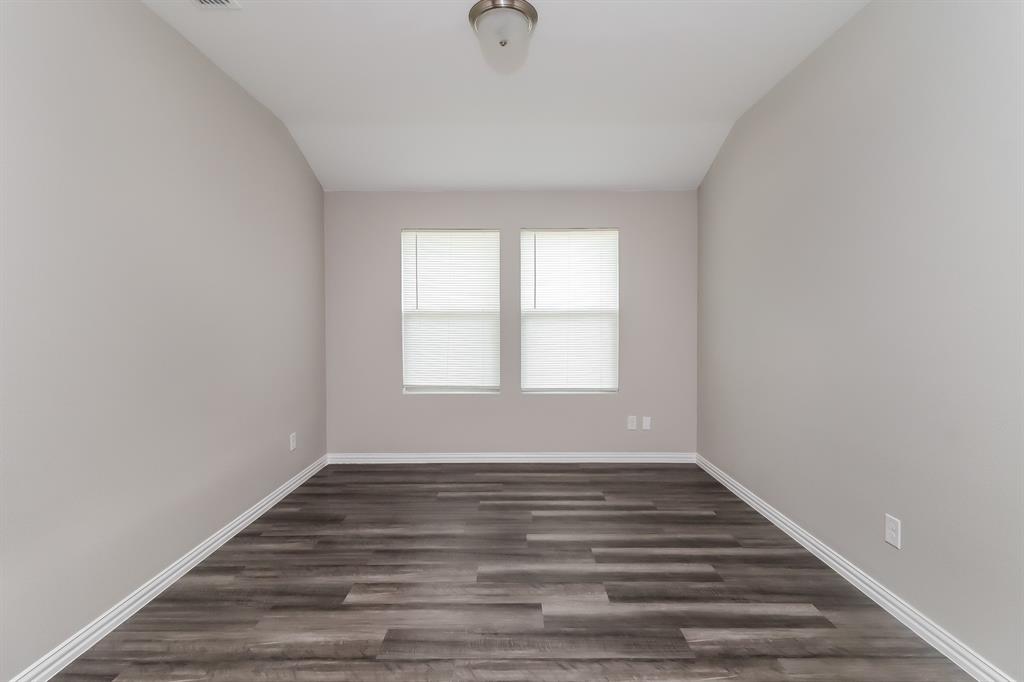 Trinity Xing Ph 3 - Residential Lease