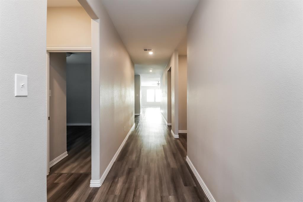 Trinity Xing Ph 3 - Residential Lease