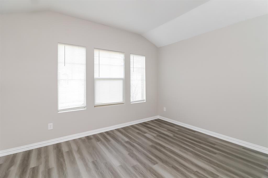 Trinity Xing Ph 3 - Residential Lease