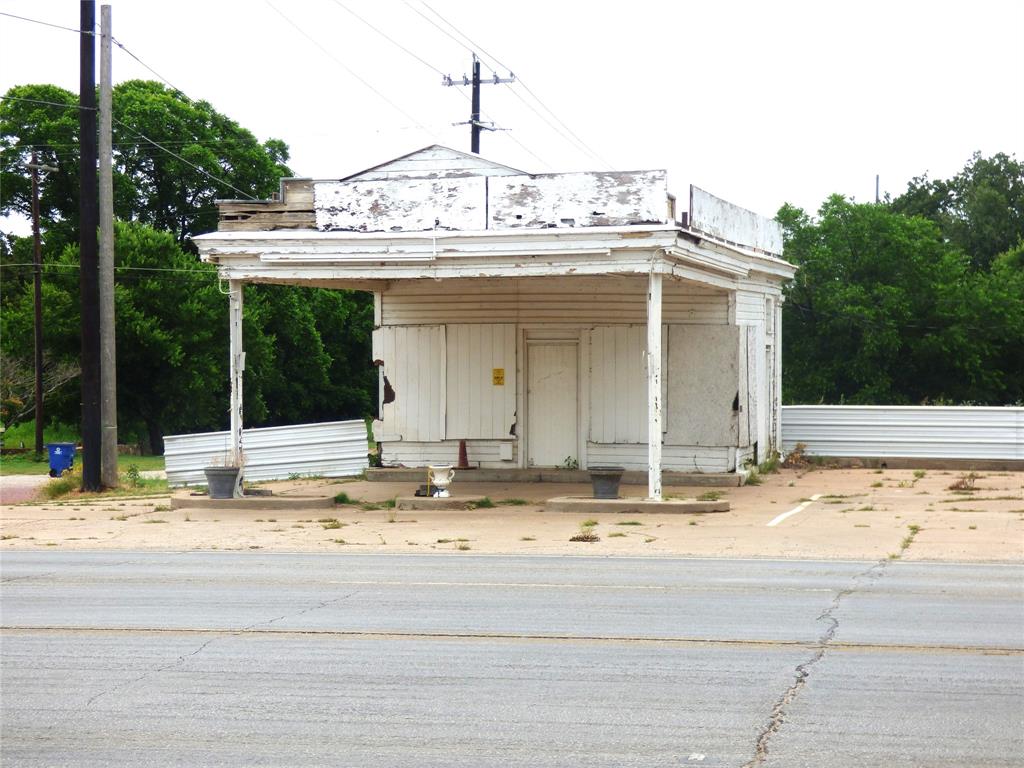 508 E 8th Street