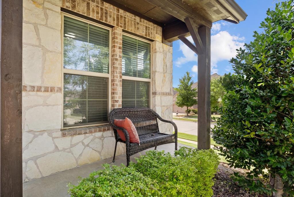 2202 Blue Harbor Way