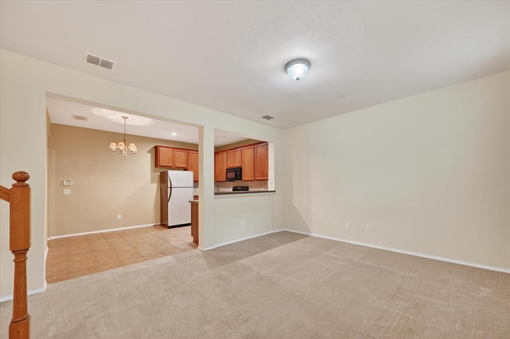 Pasquinellis Village On The Green - Residential