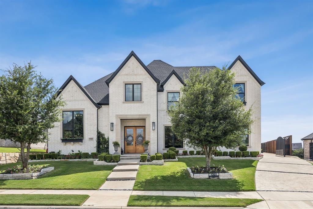 1501 Latigo Court