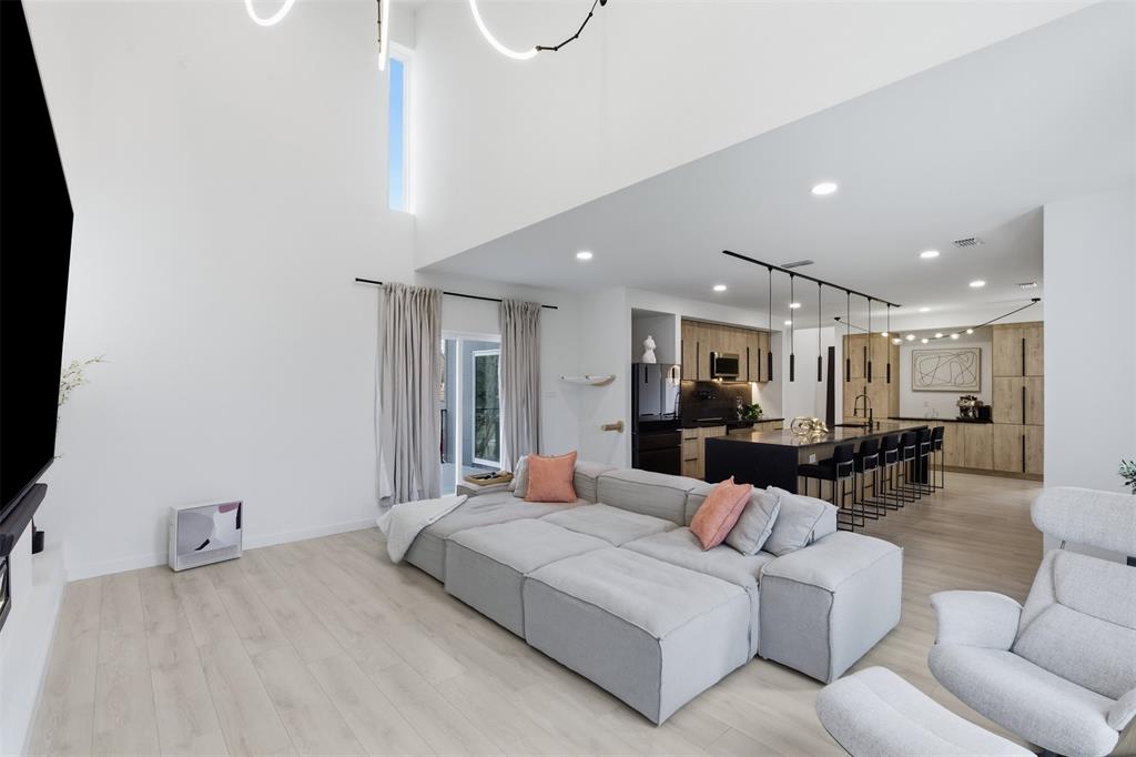 Victory Gardens - Residential