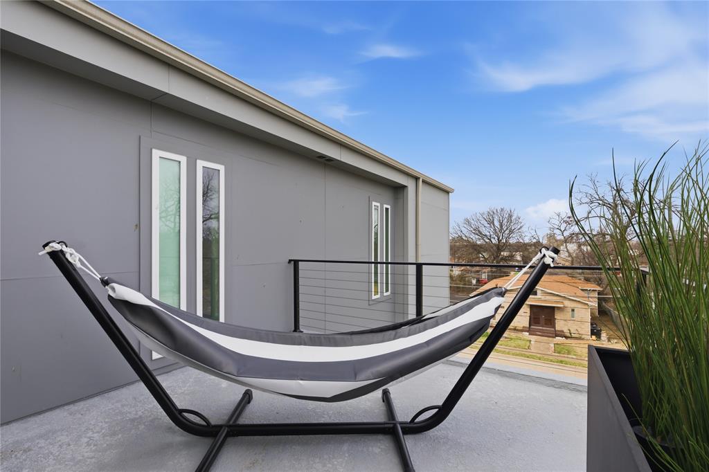 Victory Gardens - Residential