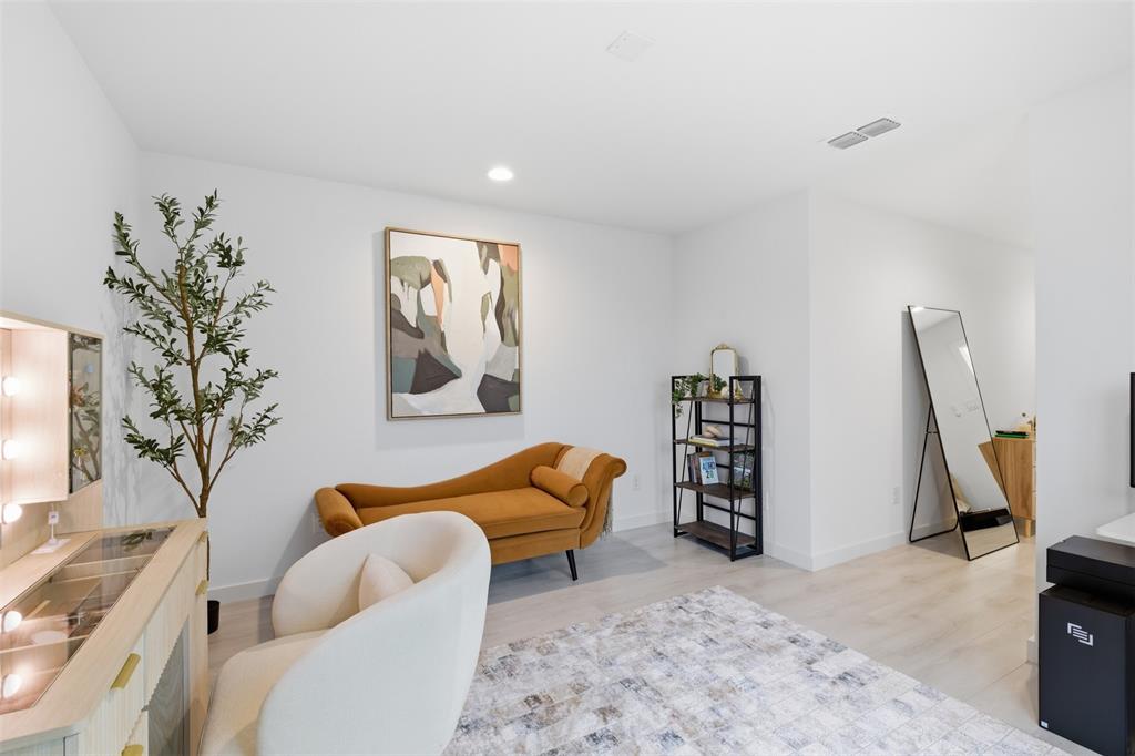 Victory Gardens - Residential