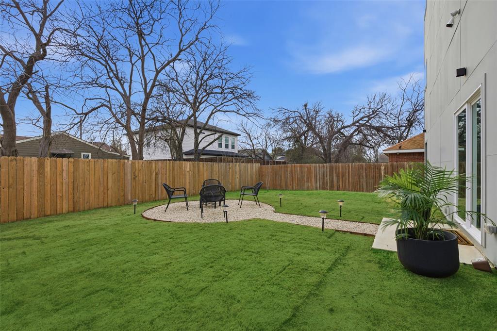 Victory Gardens - Residential