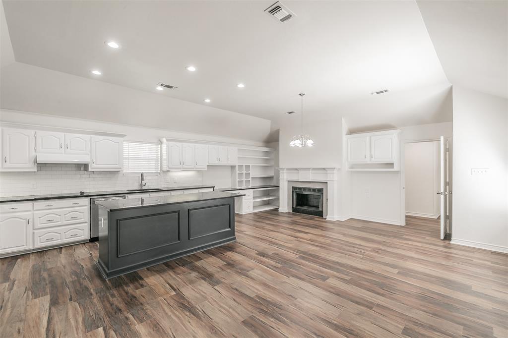 Deerwood Park Add - Residential