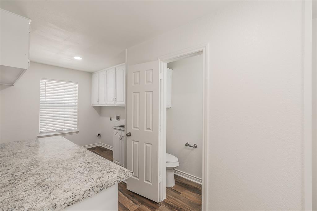 Deerwood Park Add - Residential