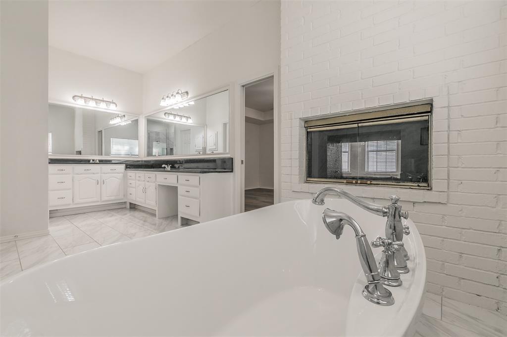 Deerwood Park Add - Residential