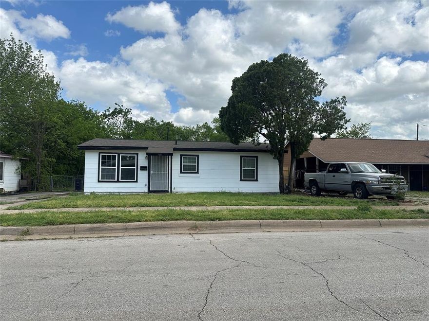 Investor opportunity in a well-established Fort Worth neighborhood. This 3-bedroom, 2-bath home offers solid potential for a rental hold or value-add project. The property features laminate flooring throughout, dark-trimmed baseboards, raised panel doors, and ceiling fans in the secondary bedrooms. All windows have been recently replaced, and the roof is approximately 6 years old. The home was tenant-occupied until recently, supporting its viability as a rental.

The property does show signs of foundation settlement and is being offered accordingly—ideal for cash buyers or investors looking to renovate and add value.

Conveniently located with easy access to major highways, shopping, and employment centers, this area continues to see steady rental demand, making it a strong candidate for long-term investment.