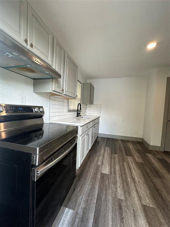 3613 Castleman Street