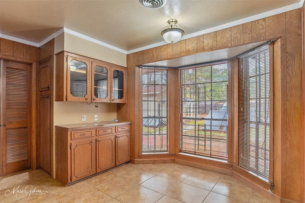 2034 Holly Oak Drive