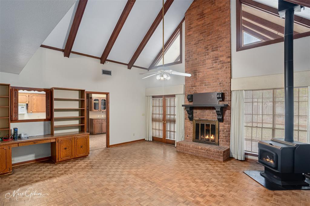 2034 Holly Oak Drive