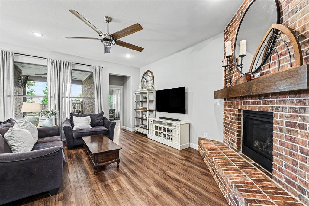 3822 Chicory Court