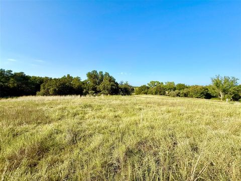 605 W Kerry Court Poolville TX 76487