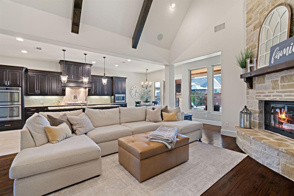 8416 Cholla Boulevard