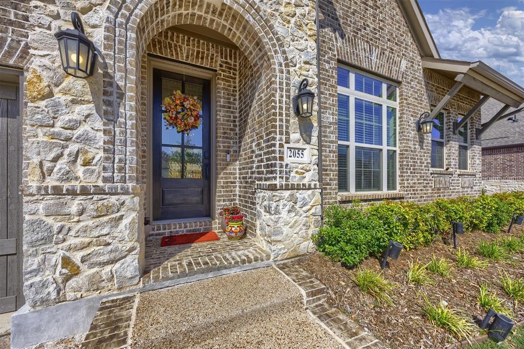 2055 Spotted Fawn Drive