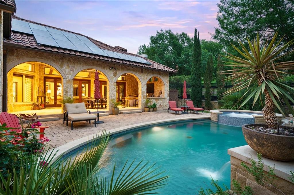 2504 Silver Table Drive