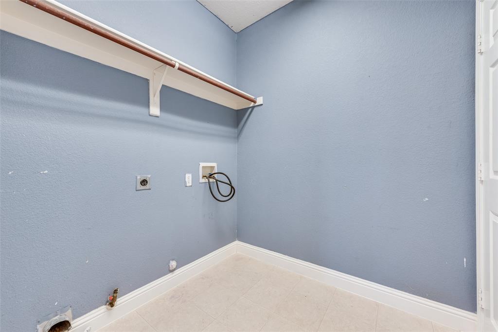 Elm Wood Trail Ph III - Residential Lease