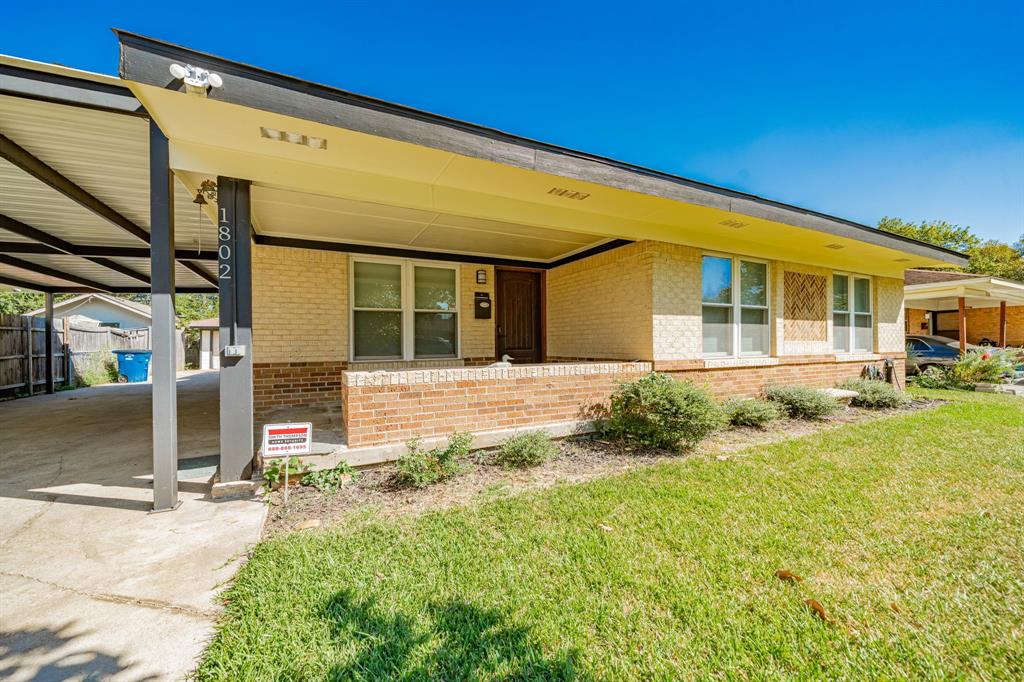 1802 Las Cruces Lane