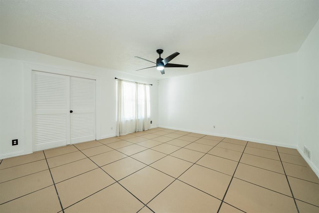 1802 Las Cruces Lane