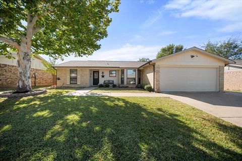 6636 Fair Meadows Drive Watauga TX 76148