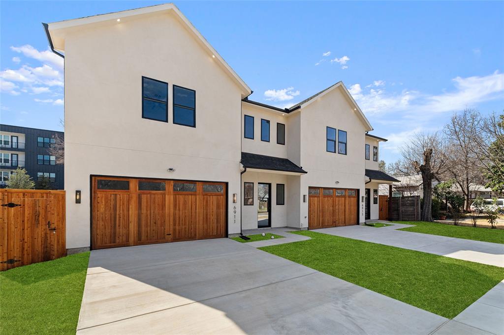 6911 & 6913 Mohawk Drive