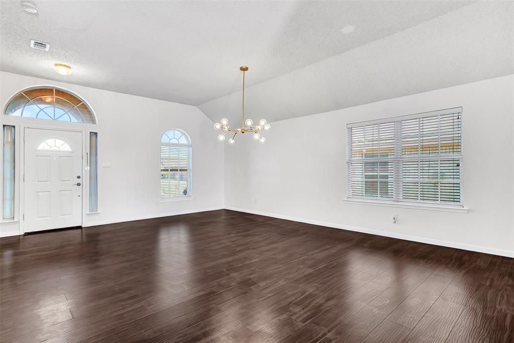 Photo of 2052 Pecan Creek Drive, Mesquite, TX 75181 (MLS # 21082338)