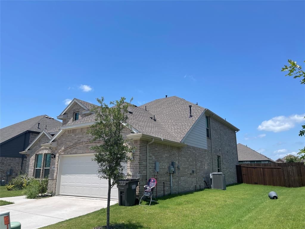 Photo of 442 Diamond Creek Dr, Forney, TX 75126 (MLS # 21249581)