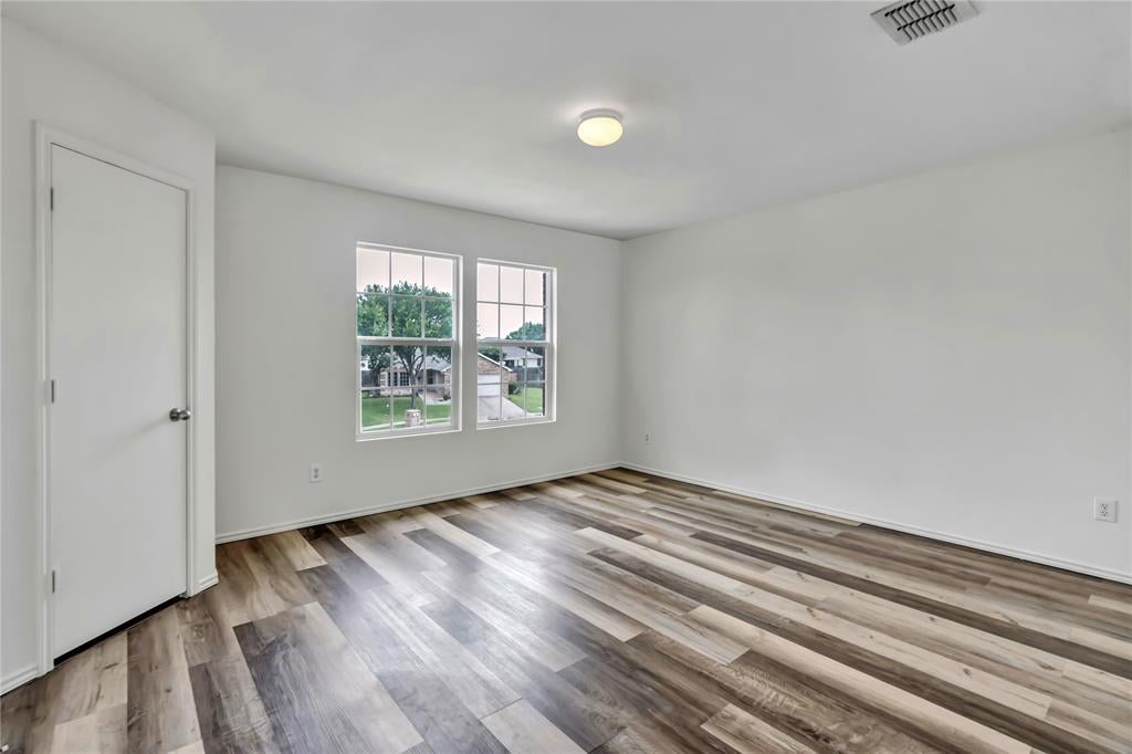 1301 Erin Court
