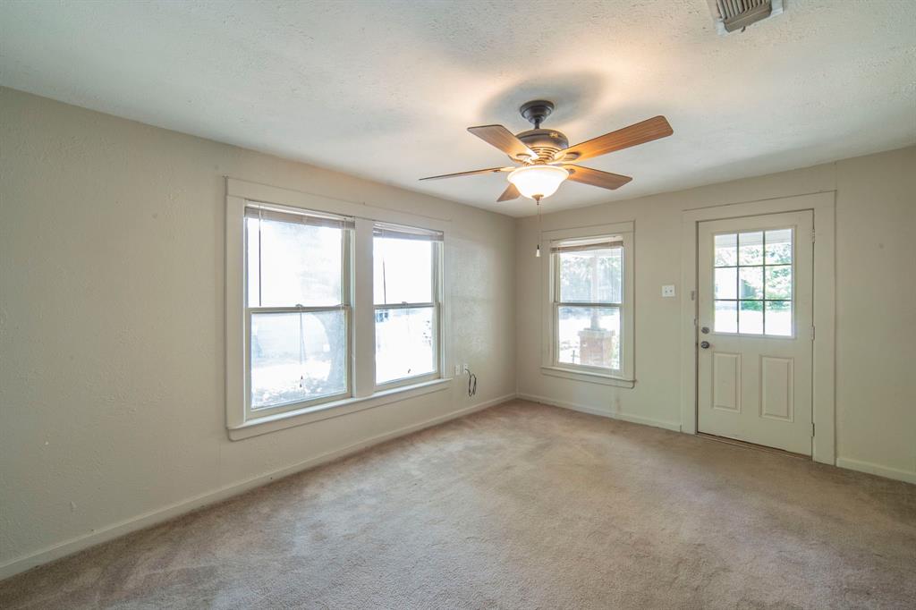 608 W Bridge Street W